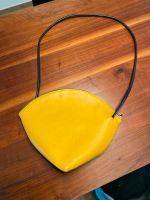 Hester van Eeghen Handtasche Leder gelb Quarter s Nordrhein-Westfalen - Langenfeld Vorschau