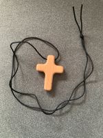 Kette mit Kreuz Holzkreuz zum Umhängen m Kordel ca. 4,5 x 3,5 cm Nordrhein-Westfalen - Würselen Vorschau