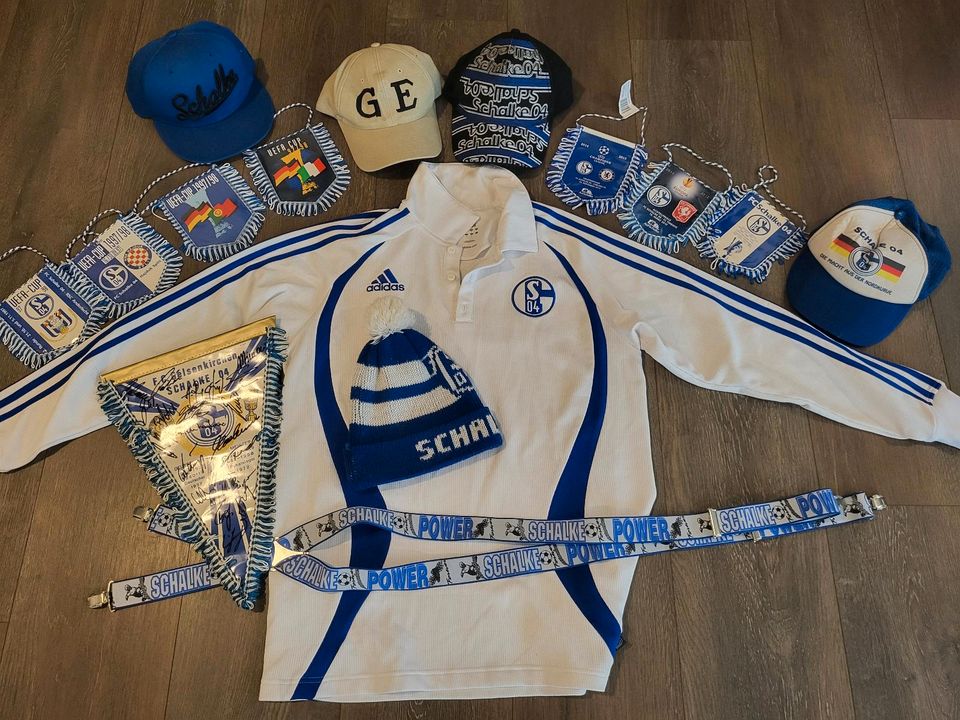 Fanset Schalke 04 Trikot Cap 80er 90er in Hochheim am Main