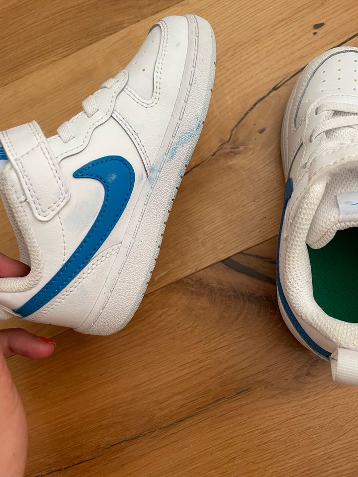 Nike Sneakers Größe 26 in Frechen