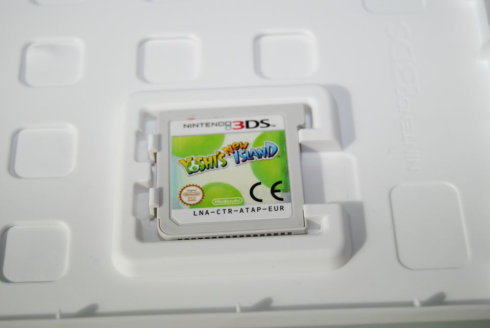Nintendo 3DS Spiel "Yosi's New Island" - Top Zustand in Pfullingen