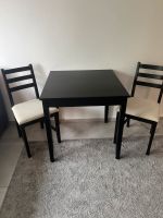 Holztisch mit 2 Stühlen in dunkelbraun Hessen - Großkrotzenburg Vorschau