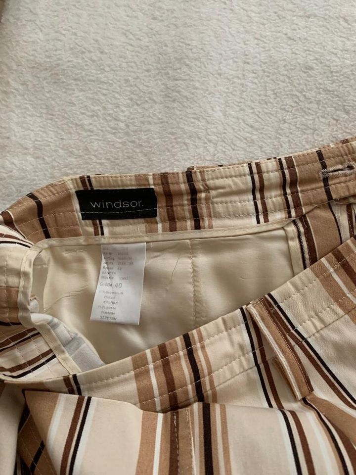 Windsor Damenhose Gr. 40, Beige gestreift in Menden