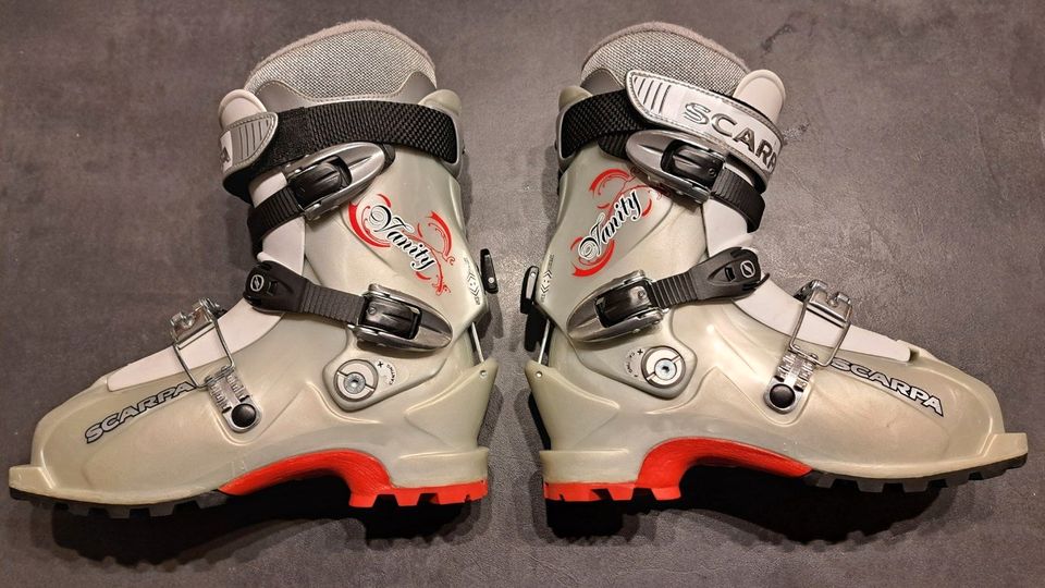 Scarpa Vanity Skitourenskischuh Damen 24,5 in Döhlau