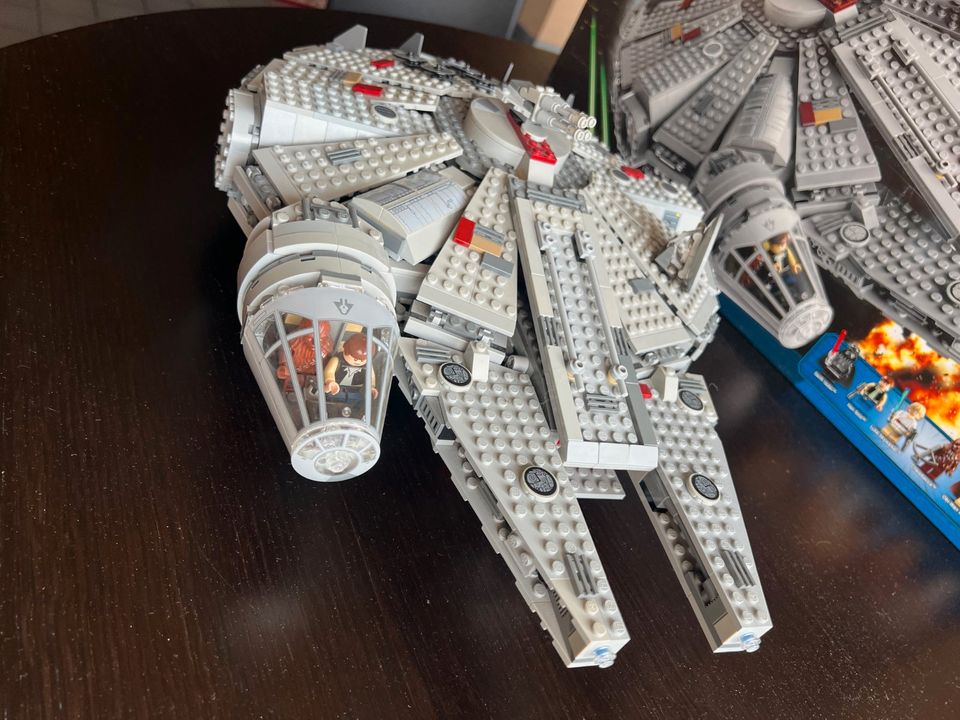 LEGO 7965 Star Wars Milennium Falcon incl. OVP in Krefeld