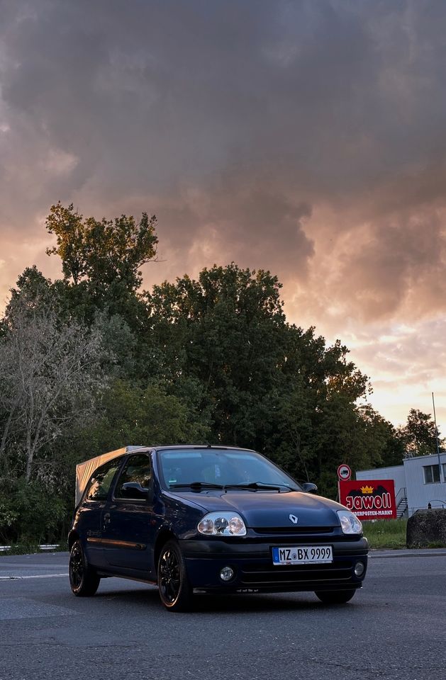 Renault Clio 1.4 in Mainz