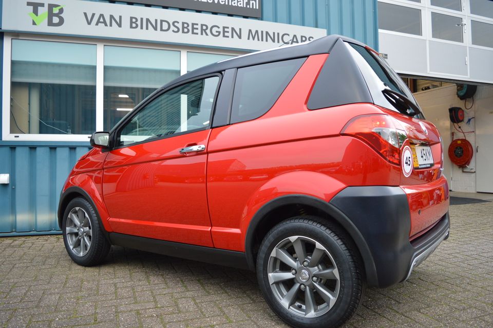 Aixam Crossline Mopedauto | 12.996 KM | Microcar - Ligier in Emmerich am Rhein