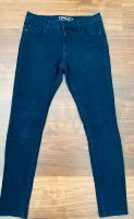 Only Damen Hose Gr. 40 L 32 dunkelblau Nordrhein-Westfalen - Solingen Vorschau