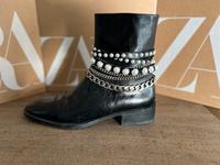 ZARA STIEFELETTEN MIT PERLEN – SCHWARZ-GR.37-WIE NEU! Nordrhein-Westfalen - Frechen Vorschau