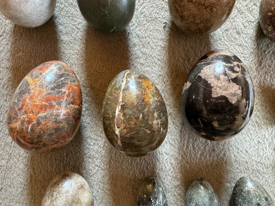 13 Steineier Marmor Eier, unterschiedliche Größen in Oldenburg