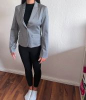 Blazer von MEXX Metropolitan | Gr. 38 UK 12 | Grau & Satin Optik Sachsen-Anhalt - Magdeburg Vorschau