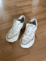 Sneaker von Zara Nordrhein-Westfalen - Bad Oeynhausen Vorschau