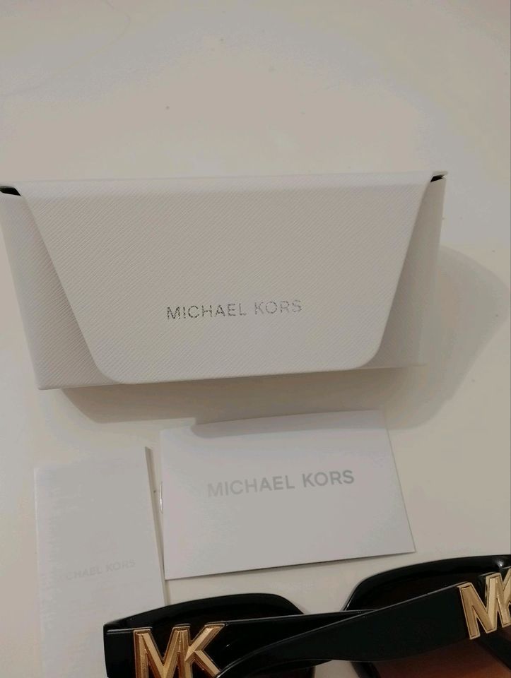 Michael Kors neu Sonnebrille  mit Verpackung in Leipzig