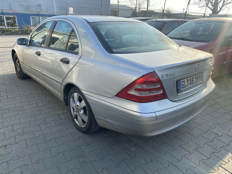 Mercedes W203 C Klasse Ersatzteile SCHLACHTFEST Autoteile in Köln