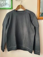 Reserved schwarzer Pulli, M Sendling - Obersendling Vorschau