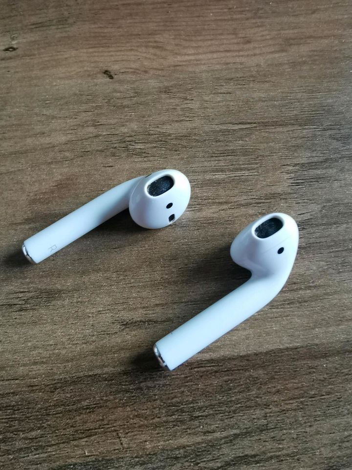 Airpods 2. Generation in Leipzig