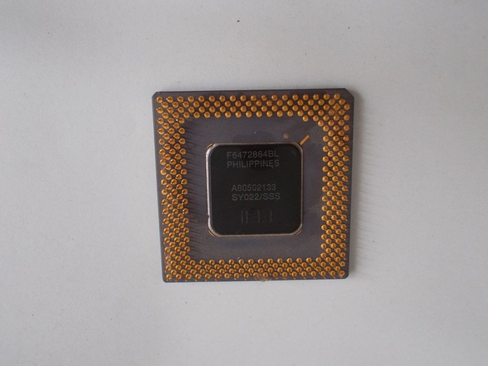 Intel Pentium CPU -von 1993 nach Gebot... in Paderborn