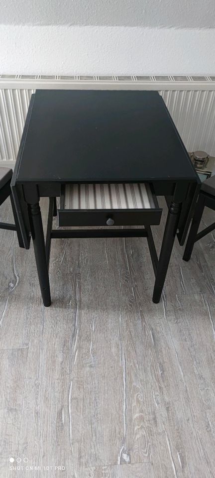 Ikea Tisch Set, 2 x ausklappbar, inkl. Stühlen, Serie Ingtorp in Jörl