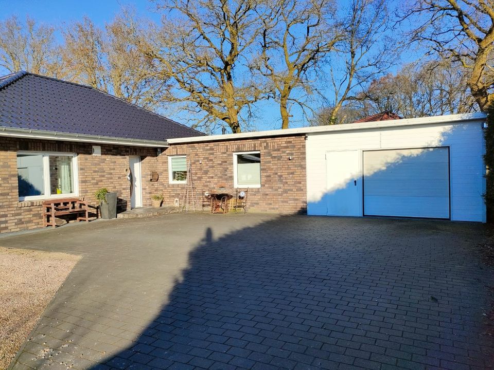 Bungalow Bj 2017 Wintergarten Garage Stufenlos Teich von Privat in