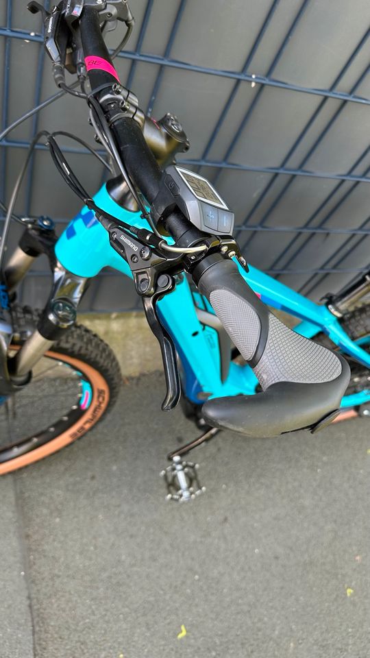 E bike, Cube, UVP: 2.599€, top Zustand, ****Garantie**** in Wetzlar