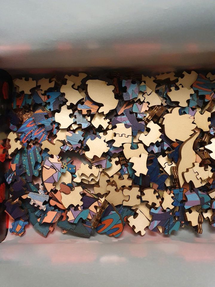 Holz Puzzle 300 Teile in Isernhagen