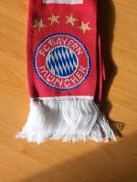 Weinachtsschal FC Bayern Bayern - Schweinfurt Vorschau