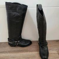 Schwarze Stiefel in Cowboy stiel Nordrhein-Westfalen - Meerbusch Vorschau