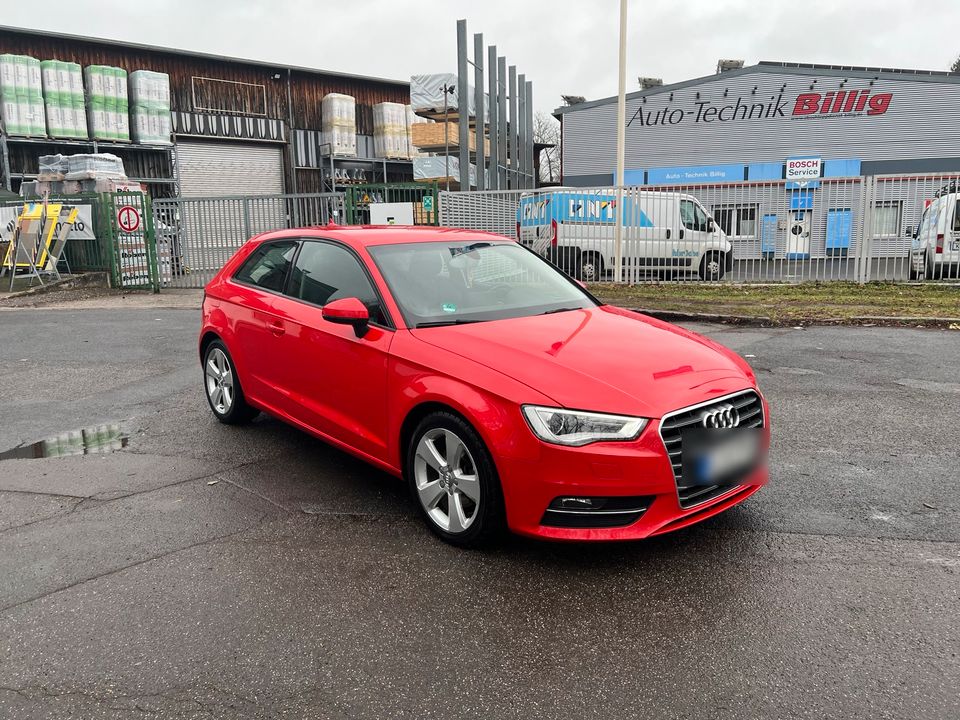 Audi A3 8V 2.0 TDI gute Ausstattung und Top Zustand in Köln