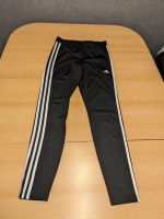 Leggings von Adidas, schwarz, Gr. 164 Nordrhein-Westfalen - Bünde Vorschau