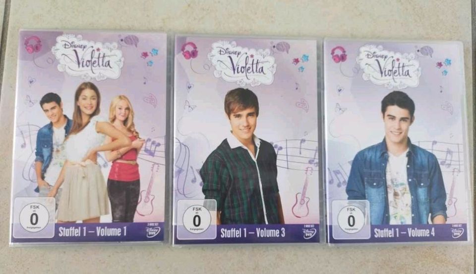 Disney Violetta DVD in Troisdorf