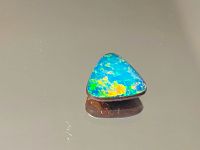 Wunderschönes Opal-Doublette aus Australien 10.1x9.5x2.3 mm Brandenburg - Sonnenberg Vorschau