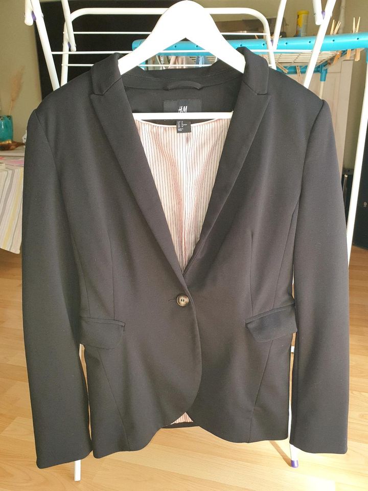 Damen Blazer Gr. 40 von H&M in Erfurt