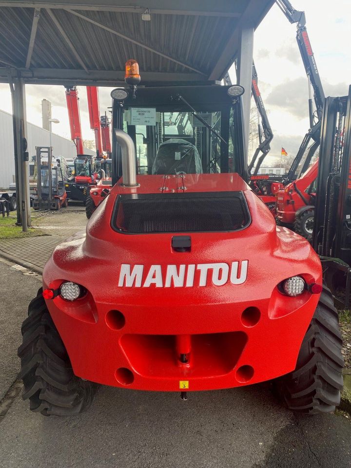 Manitou Geländestapler Gabelstapler Allradstapler Typ M50-4 in Essen