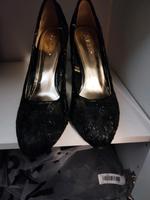 Schwarze Spitzen high Heels gr. 38 Niedersachsen - Stadtoldendorf Vorschau