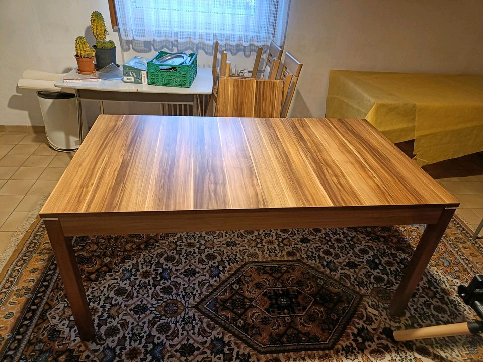 Tisch 160x90 ausziehbar in Willingshausen