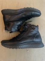 Ecco Turnschuhe Boots Sportschuhe Stiefeletten echtes Leder Brandenburg - Falkenberg/Elster Vorschau