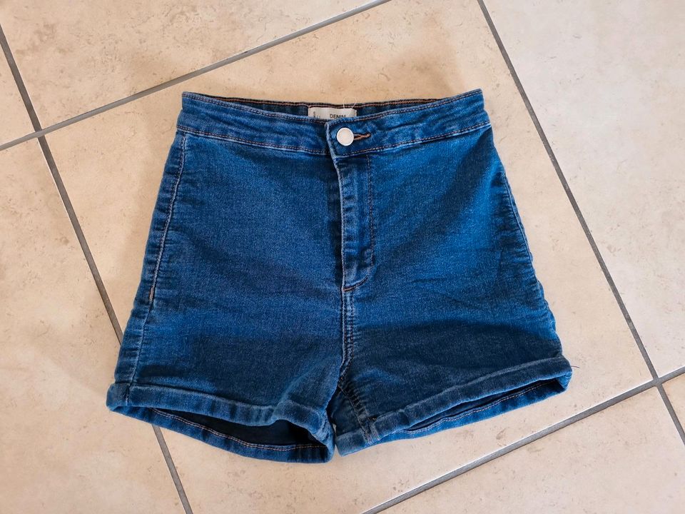 Short Gr 36 tally weijl Hotpants Jeans stretch in Waldachtal