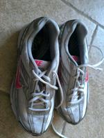 Nike Woman Laufschuhe 38 Bad Godesberg - Friesdorf Vorschau