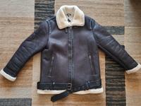 Schwarze Kunstlederjacke Niedersachsen - Northeim Vorschau