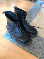 Englische Platform Dr. Martens Nordrhein-Westfalen - Höxter Vorschau
