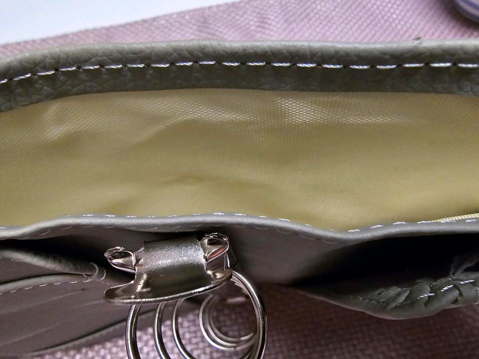 A6 Premium Deluxe Binder taupe Starter in Hannover