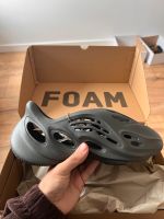 Yeezy Foam Runner US10/EU 44 1/2 Niedersachsen - Vechelde Vorschau