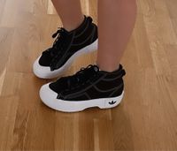 Adidas Originals Sneaker Nizza Trek schwarz weiß Berlin - Mitte Vorschau