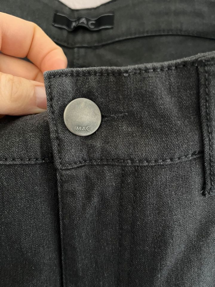MAC Jeans Größe 30 in Schifferstadt