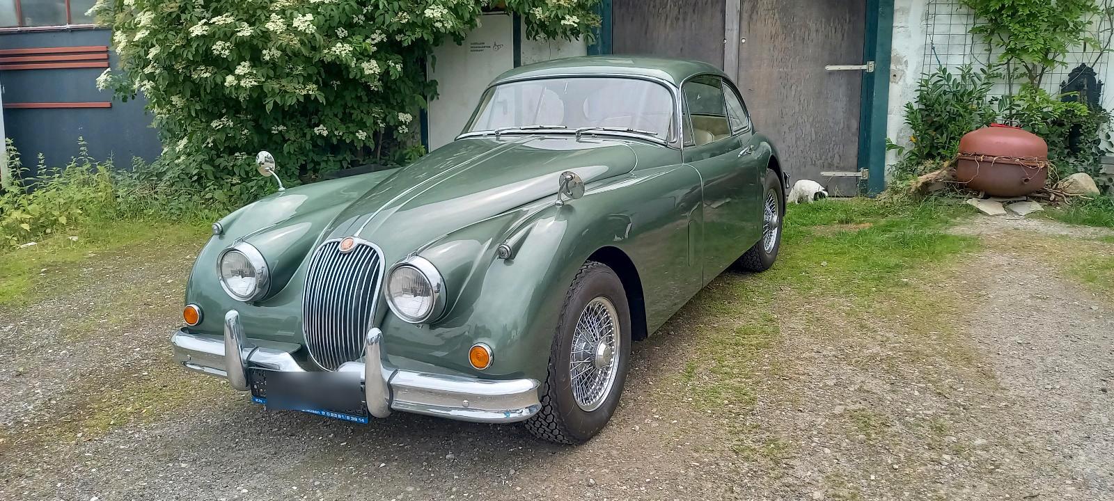 Abbildung des Autos Jaguar XK 150 FHC