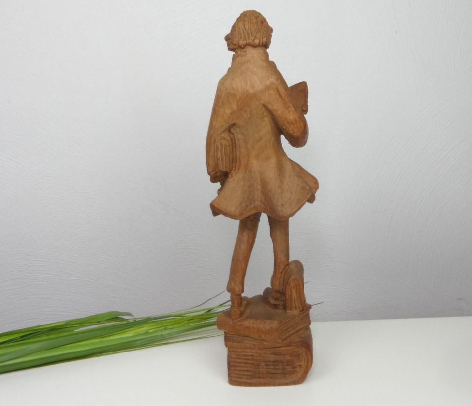 Holzfigur Statue Handarbeit, Handwerksfigur geschnitzt in Heusweiler