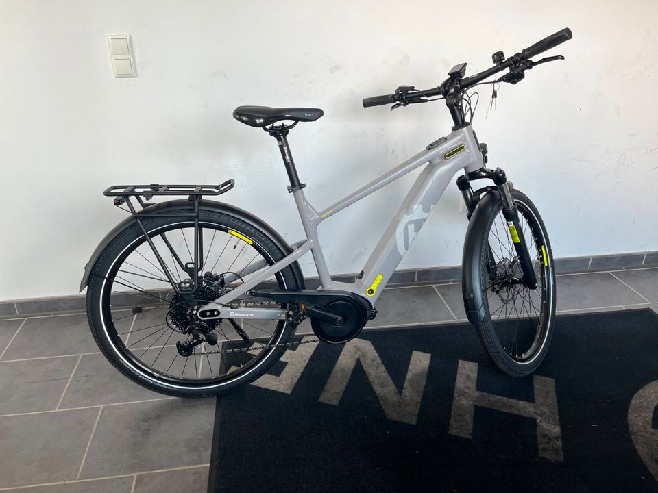 (NEU) Husqvarna Tourer T1 Bosch/Shimano in Westerkappeln