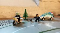 LEGO System / 6625 / Polizei / Auto + Motorrad Sachsen - Limbach-Oberfrohna Vorschau