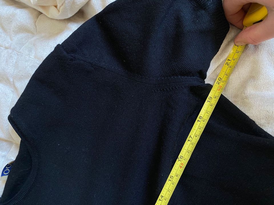 Joop! Strickjacke mit  kurzärmelige Bluse Seaus Wolle schwarz 48 in Neuss