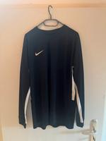 Schwarzes Nike Longsleeve in XL Bayern - Freising Vorschau